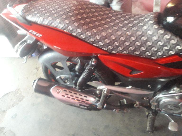 Bajaj Pulsar 150cc 2014