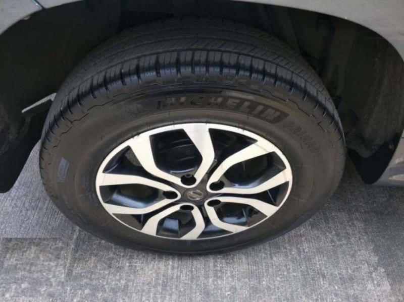 Nissan Terrano XV D THP PREMIUM 110 PS 2014