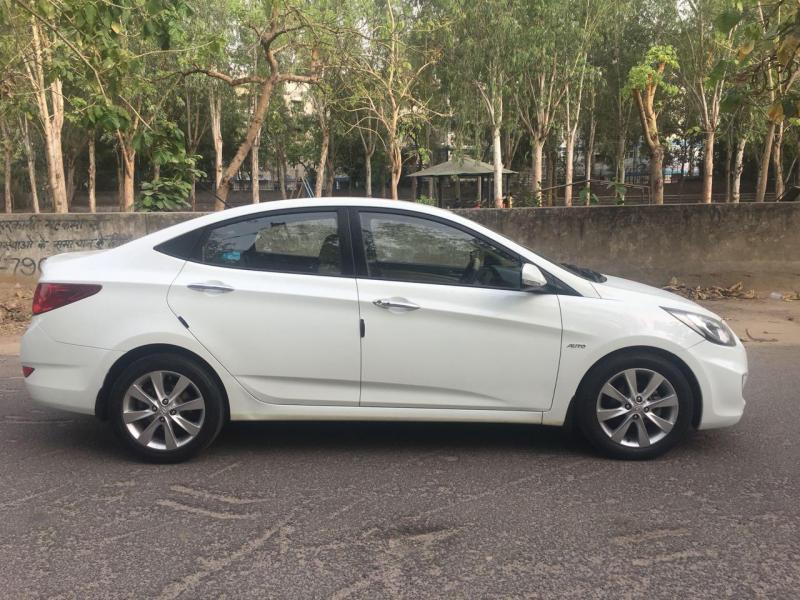Hyundai Verna 1.6 CRDI SX 2011