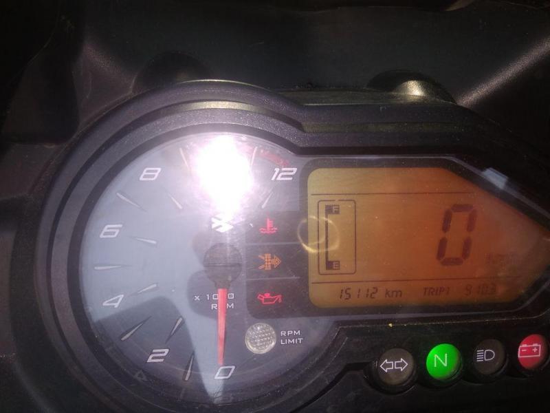 Bajaj Pulsar 220cc 2016