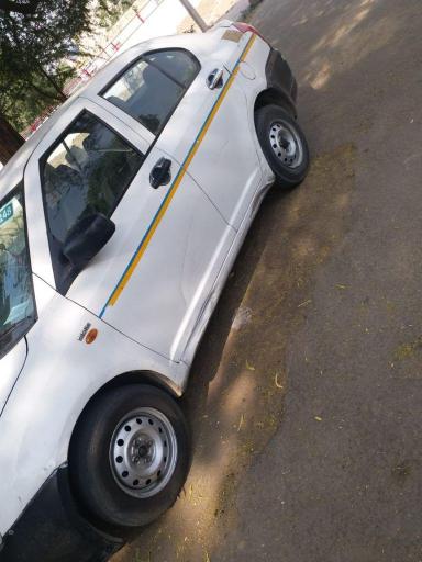 Maruti Suzuki Swift DZire Tour Diesel 2015