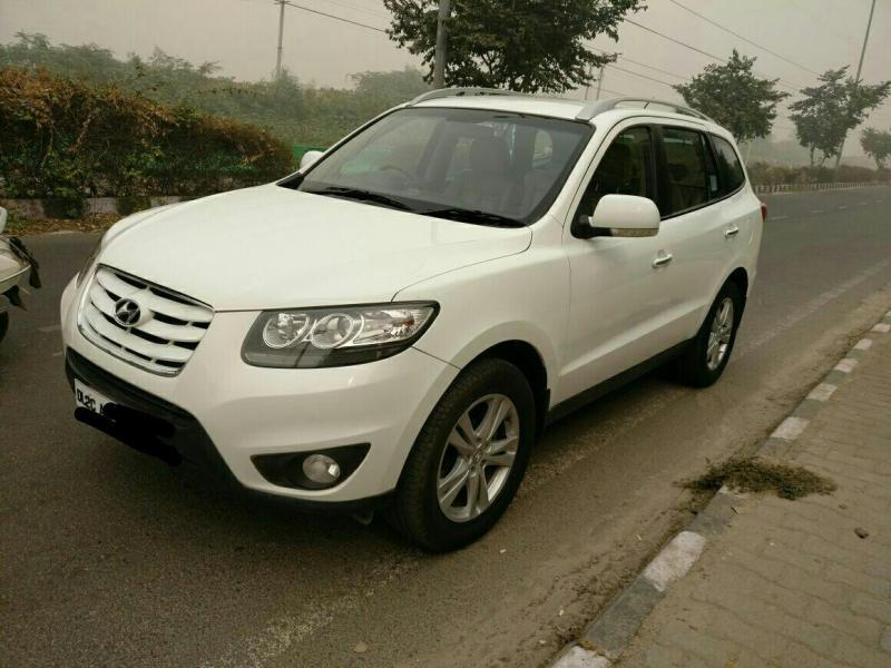 Hyundai Santa Fe 2WD MT 2011