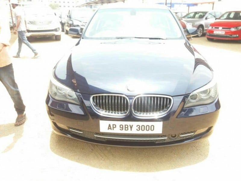 BMW 5 Series 530i 2009