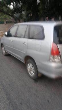 Toyota Innova 2.5 G 7 STR BS III 2012
