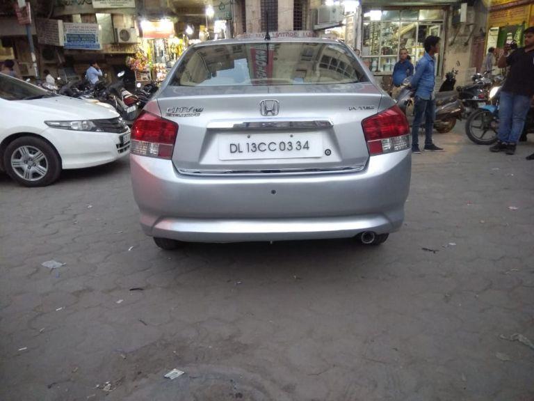 Honda City 1.5 V MT 2011