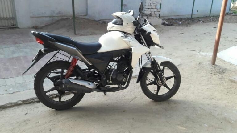 Honda Cb Twister Bike For Sale In Lucknow Id 1416171791 Droom