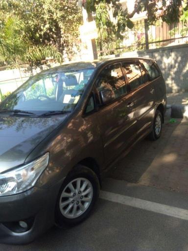Toyota Innova 2.5 VX 7 STR BS IV 2013
