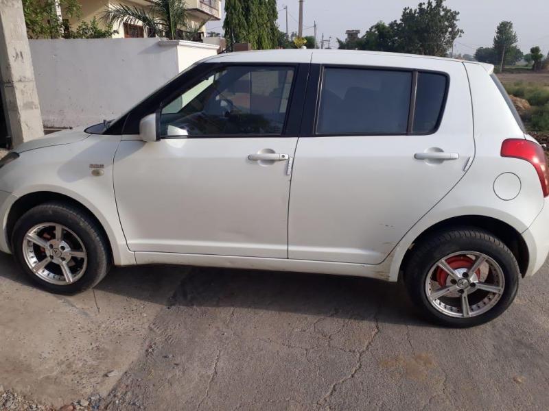 Maruti Suzuki Swift VDi 2010