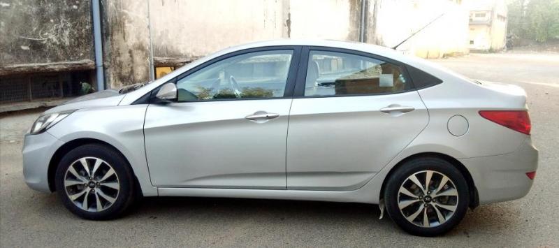 Hyundai Verna 1.6 VTVT SX 2013