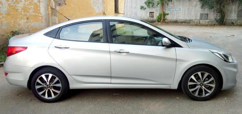 Hyundai Verna 1.6 VTVT SX 2013