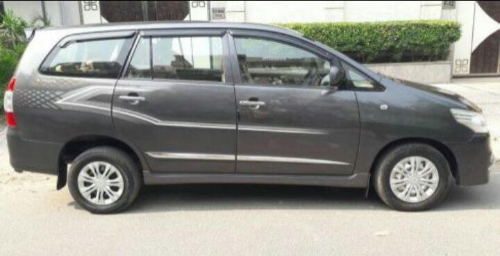 Toyota Innova 2.5 G 2012