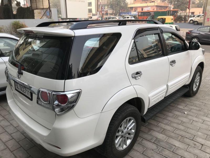 Toyota Fortuner 3.0 4X2 AT 2014