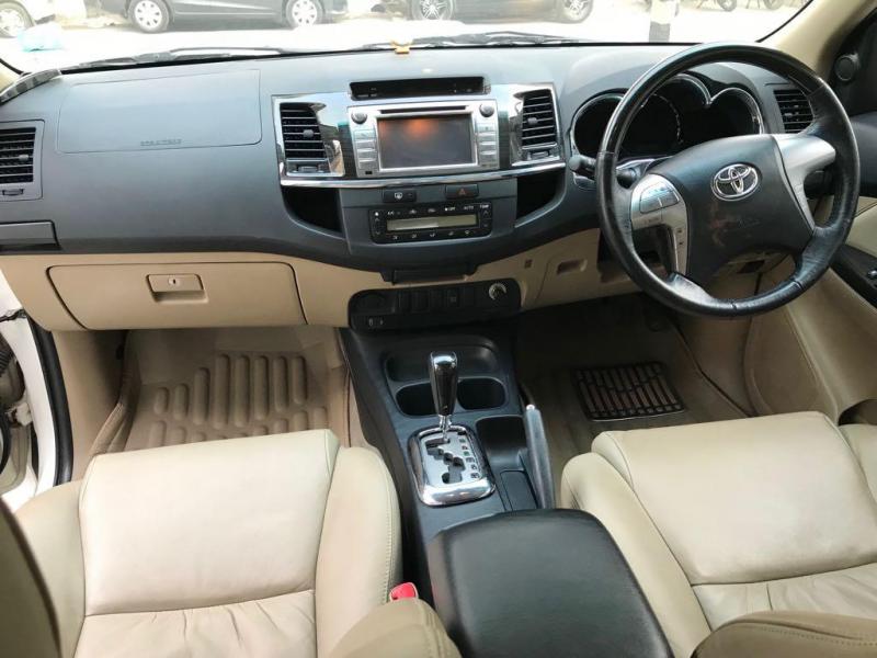Toyota Fortuner 3.0 4X2 AT 2014