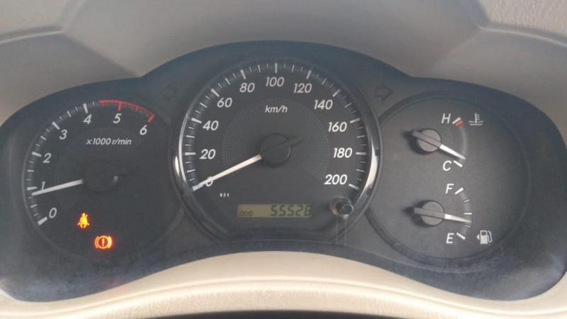 Toyota Innova 2.5 G4 7 STR 2012