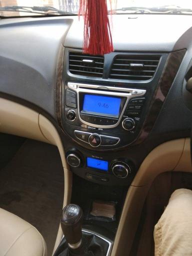 Hyundai Neo Fluidic Elantra 1.6 SX MT CRDi 2013