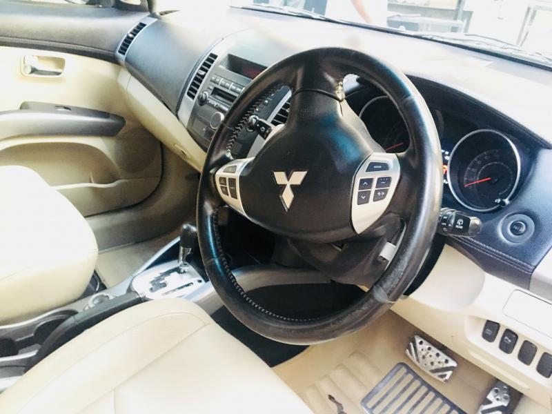 Mitsubishi Outlander 2.4 MIVEC 2010