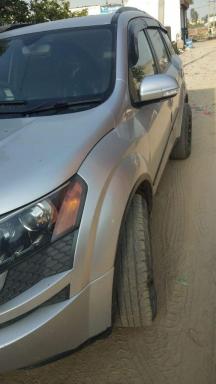 Mahindra XUV500 W8 4X4 2013