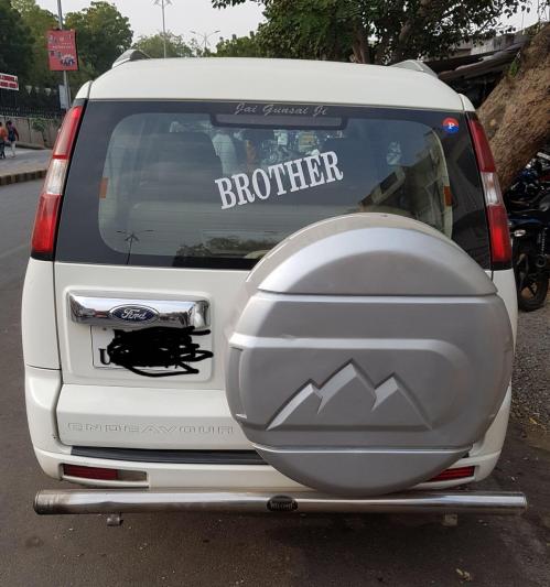 Ford Endeavour 2.5L 4x2 2012