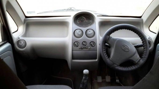 Tata Nano LX 2010