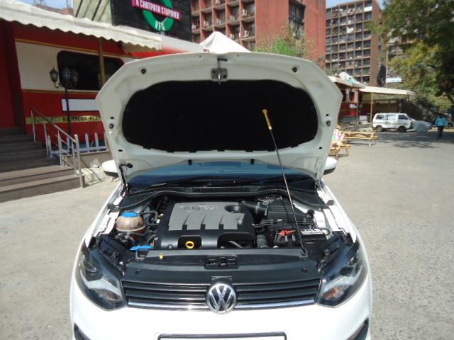 Volkswagen Polo Highline 1.5L (D) 2015