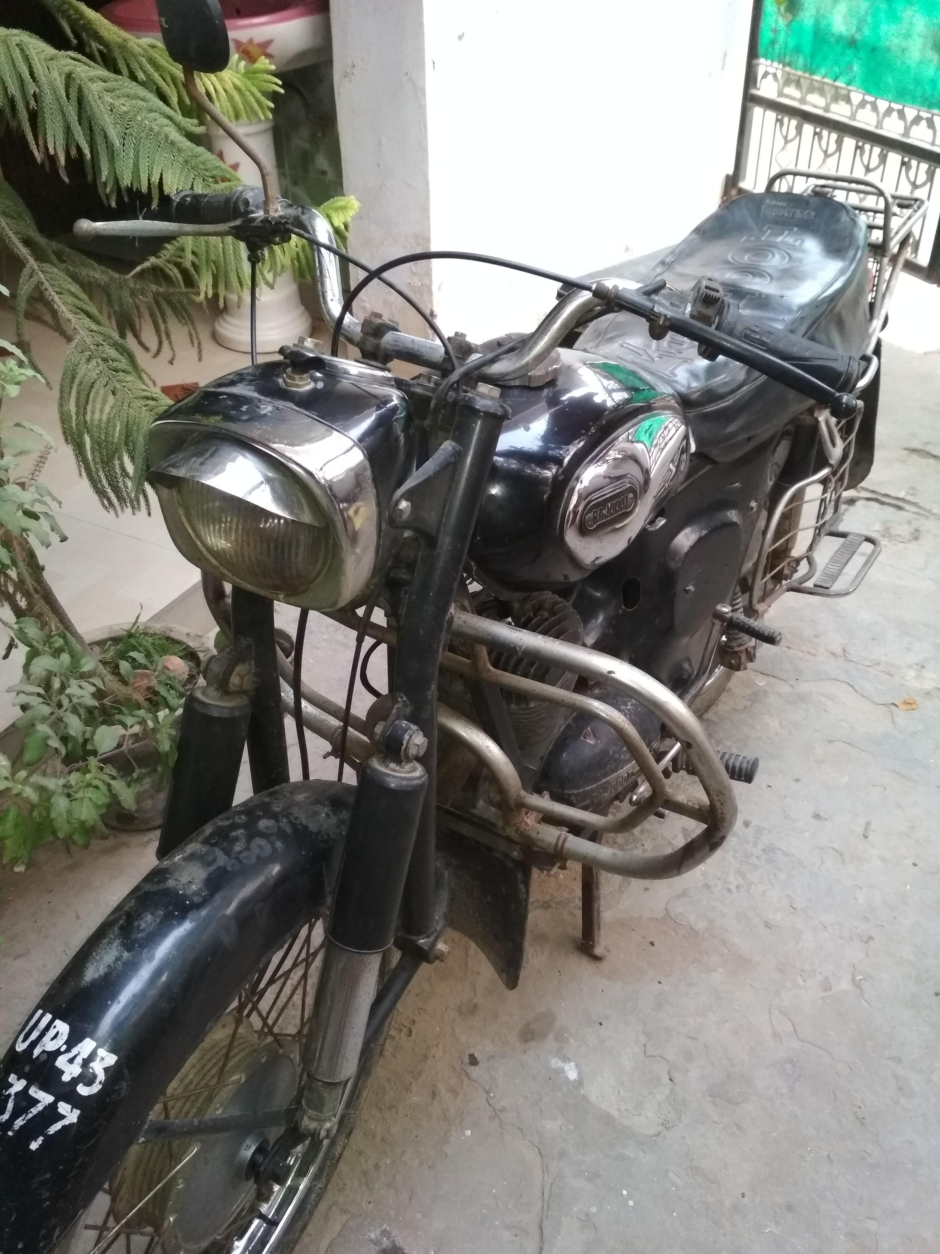 Escorts Rajdoot Vintage Bike For Sale In Basti Id 1416233682