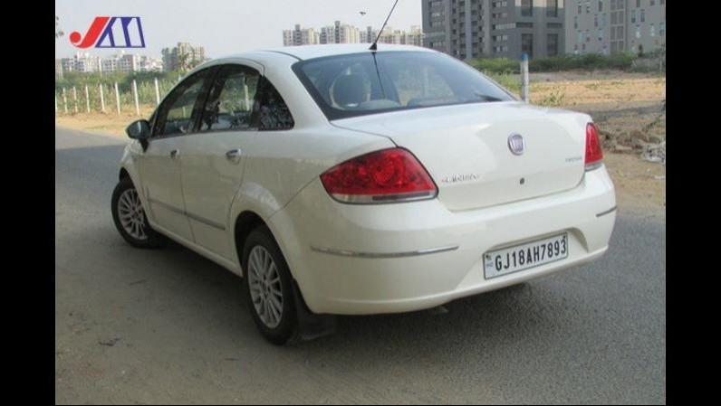Fiat Linea Emotion PK 1.3 MJD 2009
