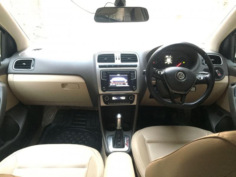 Volkswagen Vento 1.2 TSI Highline AT 2017