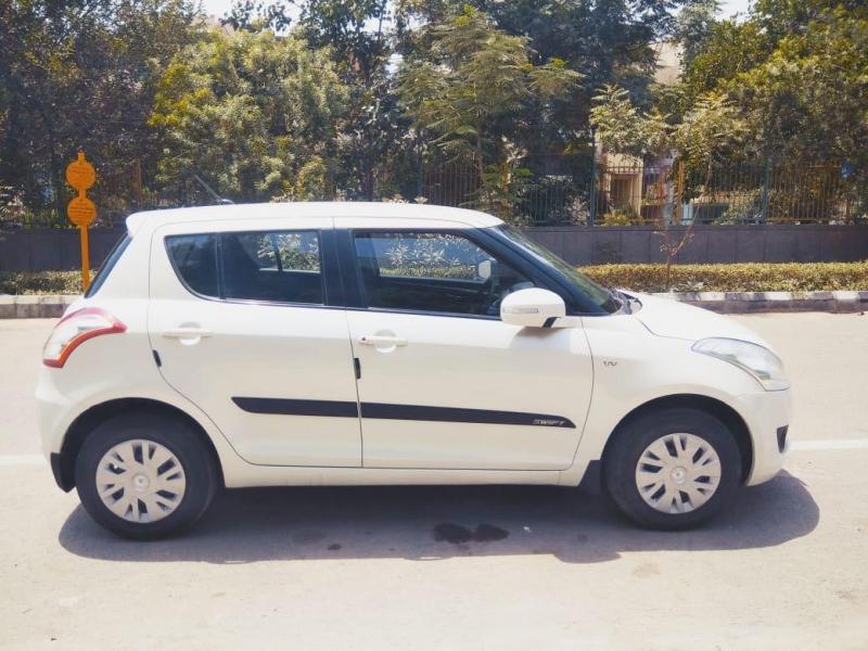 Maruti Suzuki Swift LXi 2012