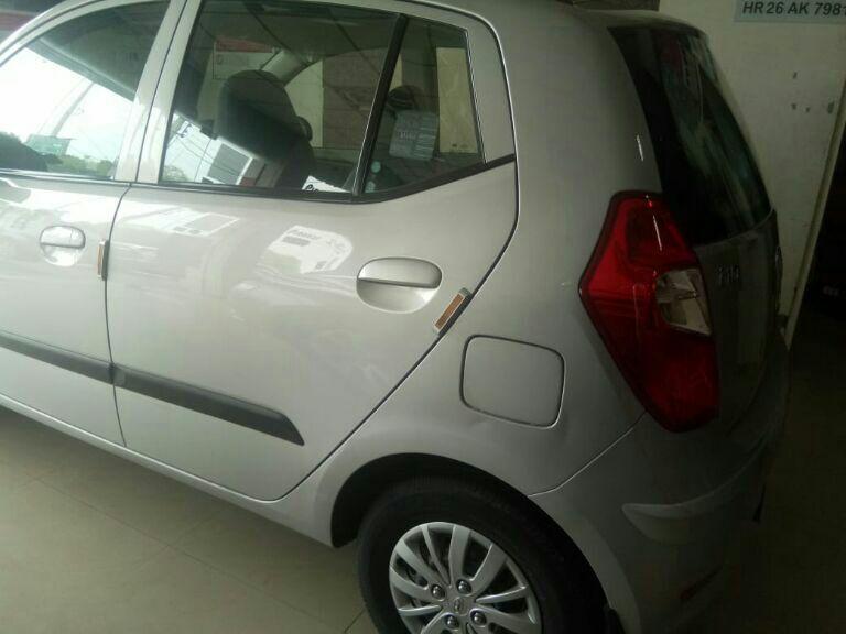 Hyundai i10 Sportz 1.2 2015