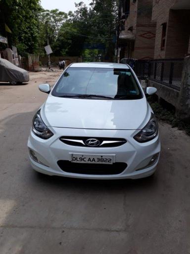 Hyundai Verna FLUIDIC 1.6 CRDI SX AT 2012