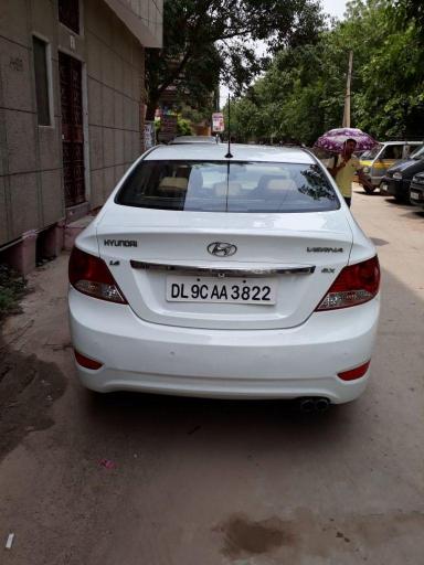 Hyundai Verna FLUIDIC 1.6 CRDI SX AT 2012