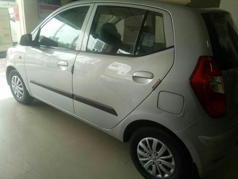 Hyundai i10 Sportz 1.2 2015