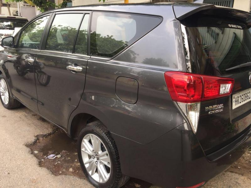 Toyota Innova Crysta 2.7 ZX AT 7 STR 2017