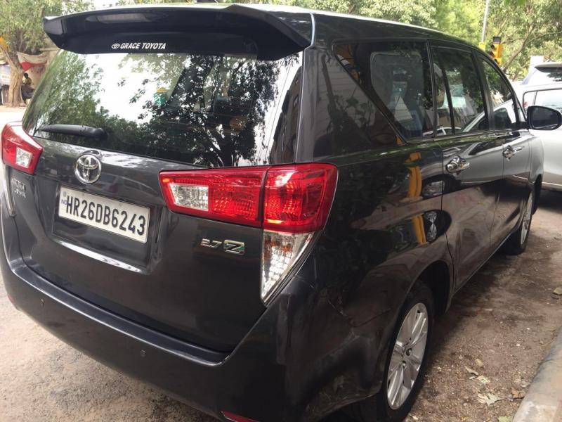 Toyota Innova Crysta 2.7 ZX AT 7 STR 2017