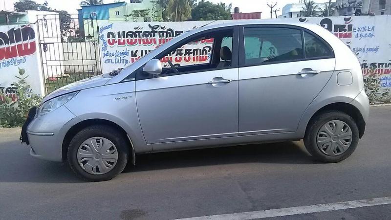 Tata Indica Vista LX Quadrajet 2012
