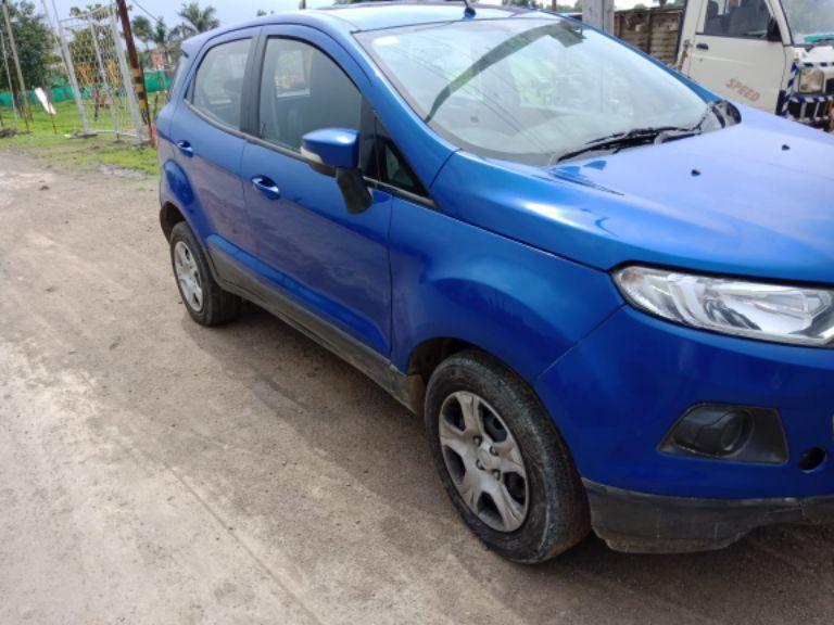 Ford EcoSport TITANIUM 1.5 TDCI OPT 2015