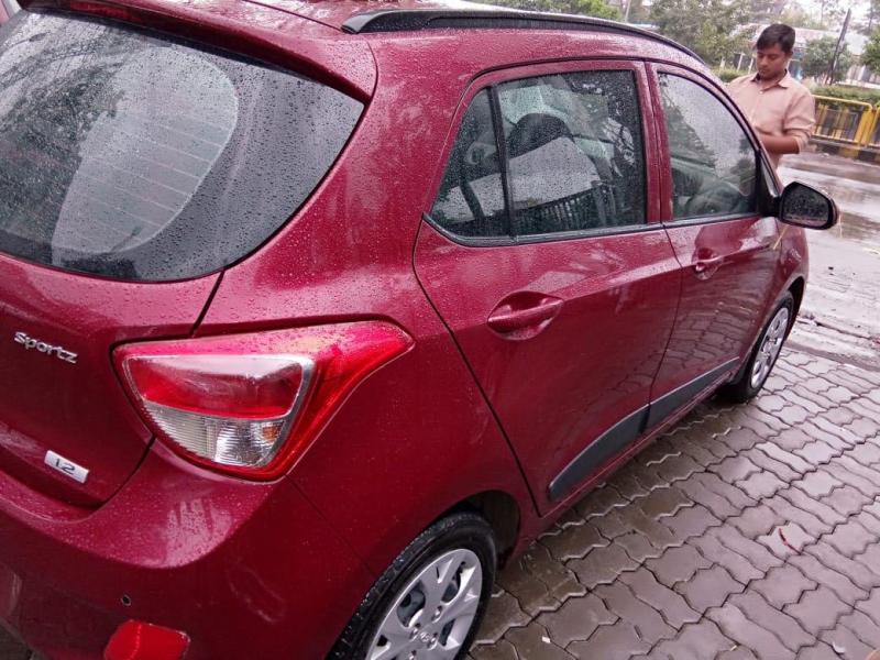 Hyundai Grand i10 Sportz 1.2 Kappa VTVT 2015