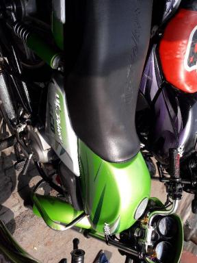 Hero HF Deluxe Eco 100cc 2016