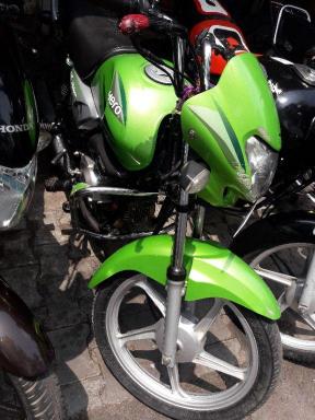 Hero HF Deluxe Eco 100cc 2016