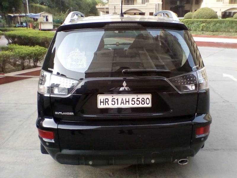 Mitsubishi Outlander 2.4 Chrome Ltd 2010