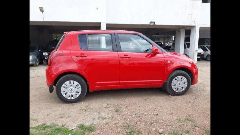 Maruti Suzuki Swift LXi 2007