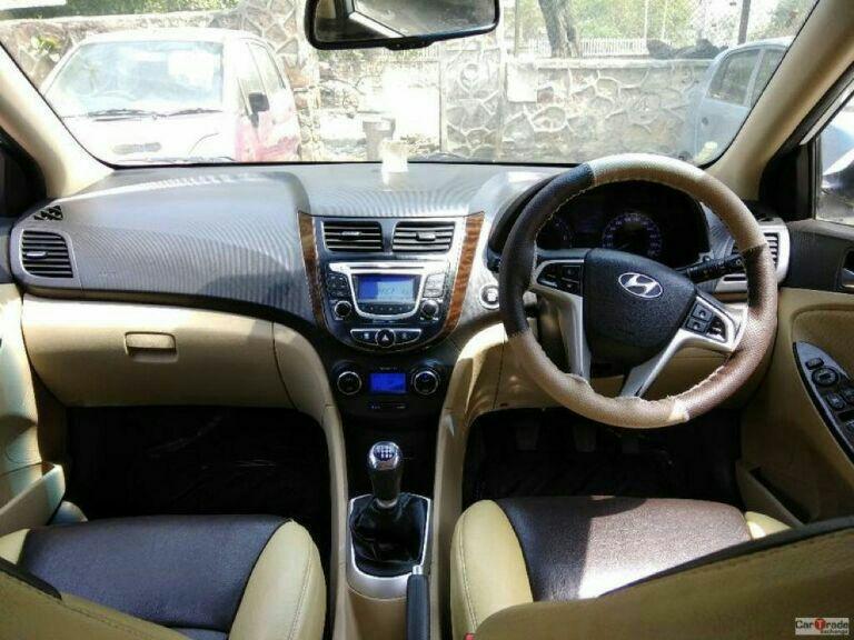 Hyundai Verna 1.6 CRDI SX 2012