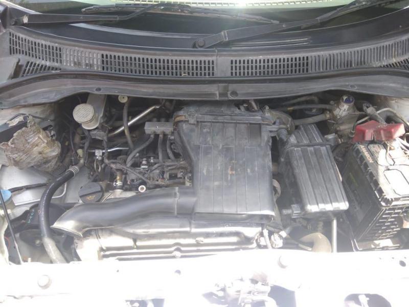 Maruti Suzuki Swift DZire VXi 2010