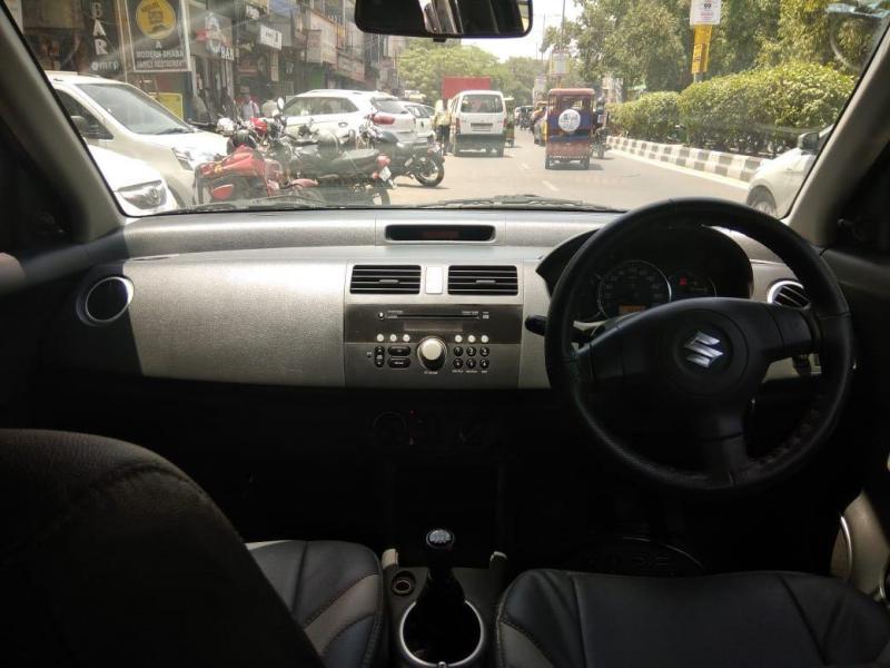 Maruti Suzuki Swift DZire VXi 2010