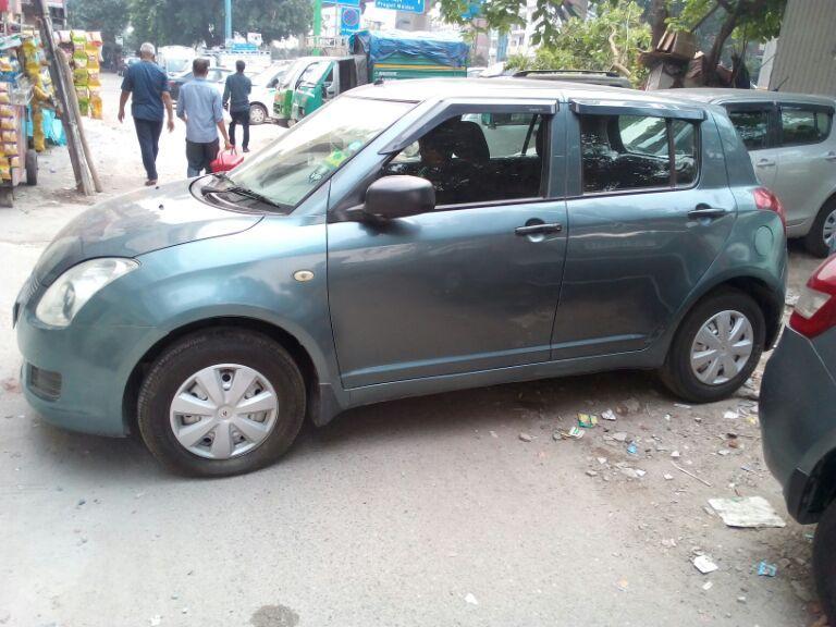 Maruti Suzuki Swift LXi 2011