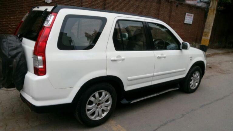 Honda CR-V 2.0L 2WD MT 2006