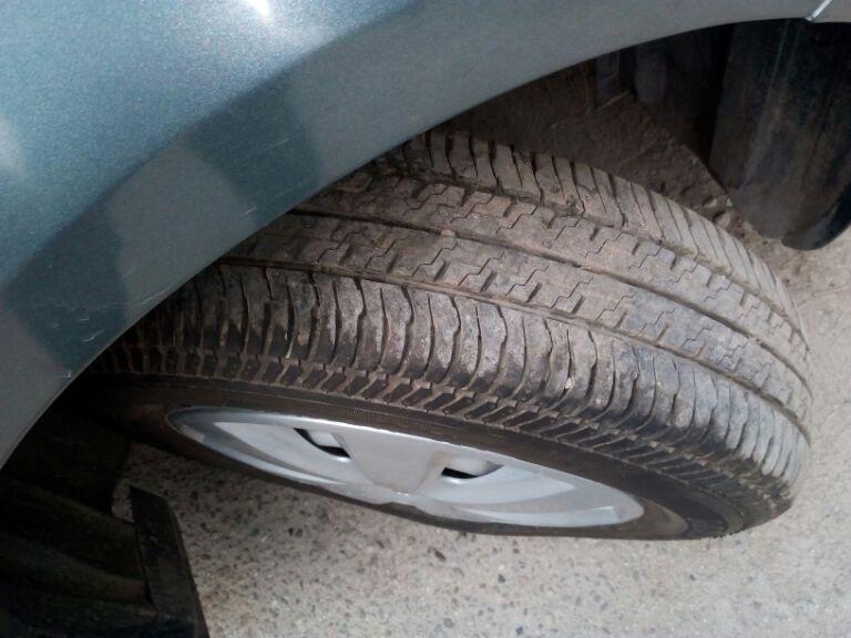 Maruti Suzuki Swift LXi 2011