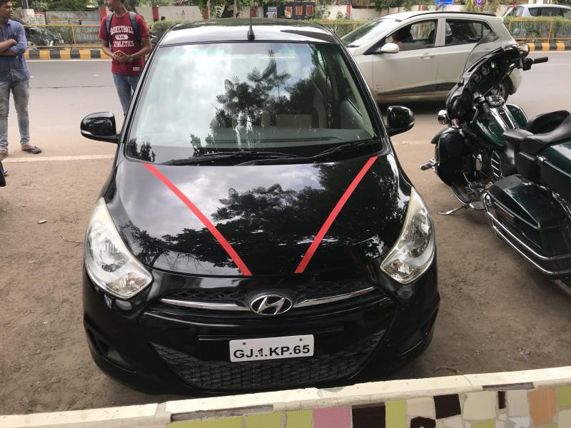 Hyundai i10 Sportz 1.2 2012