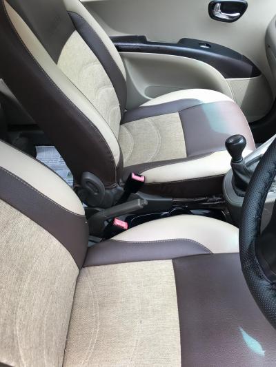 Hyundai i10 Sportz 1.2 2012