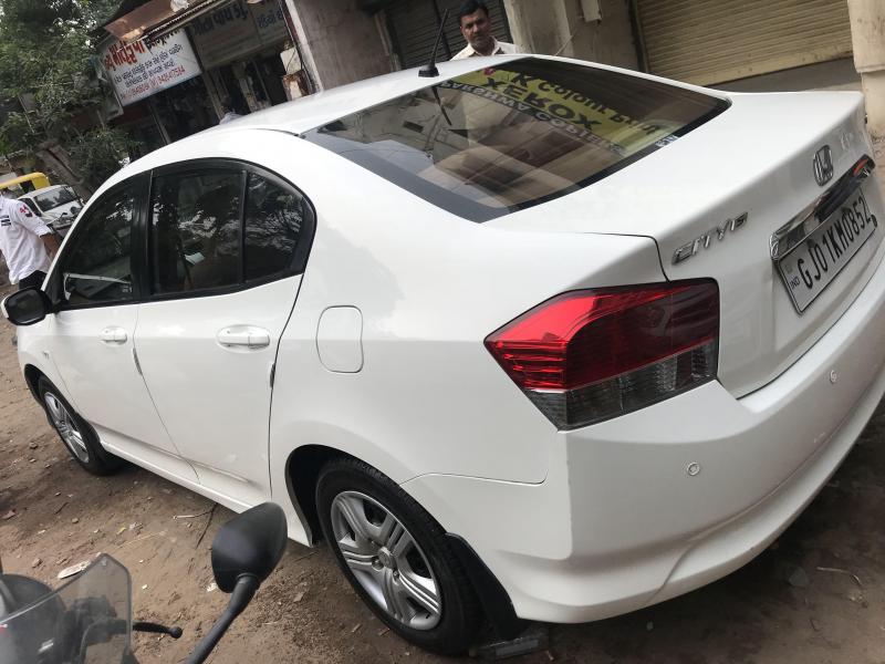 Honda City 1.5 S MT 2011